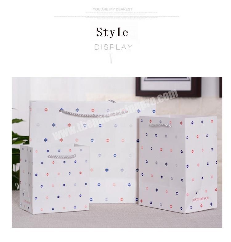 Retail custom design reusable folding garment packaging shopping bags