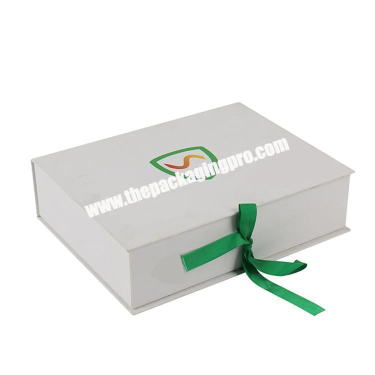 ribbon closure white hard cardboard packaging clothes boxes