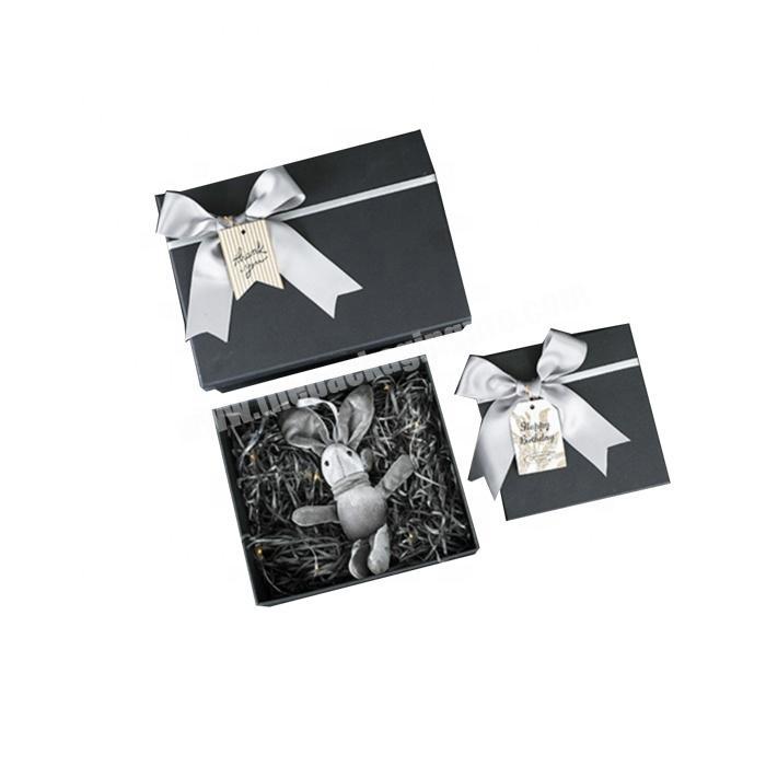 Rigid luxury fabric lid and base 10x10x5cm gift packaging box with ure paper