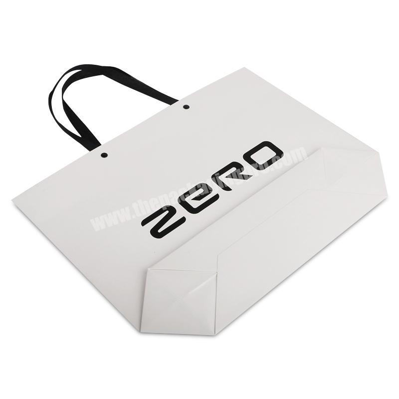 SC OEM Factory Custom Logo Foiled Paper Packaging Foldable Gift Bag