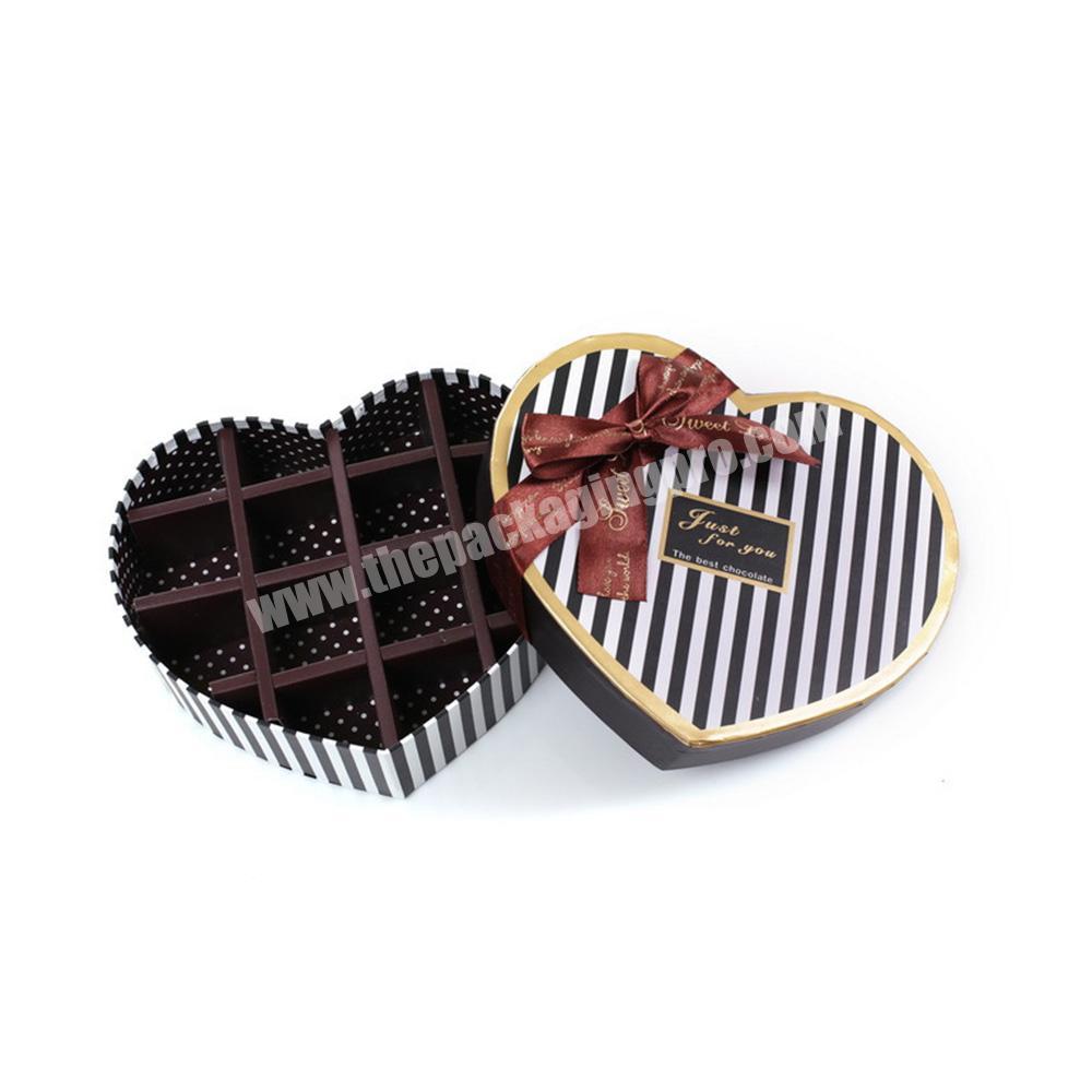 Small Heart Shape Chocolate Candy Paper Cardboard Packaging Boxes For Chocolate Pieces With Insert With Ribbon