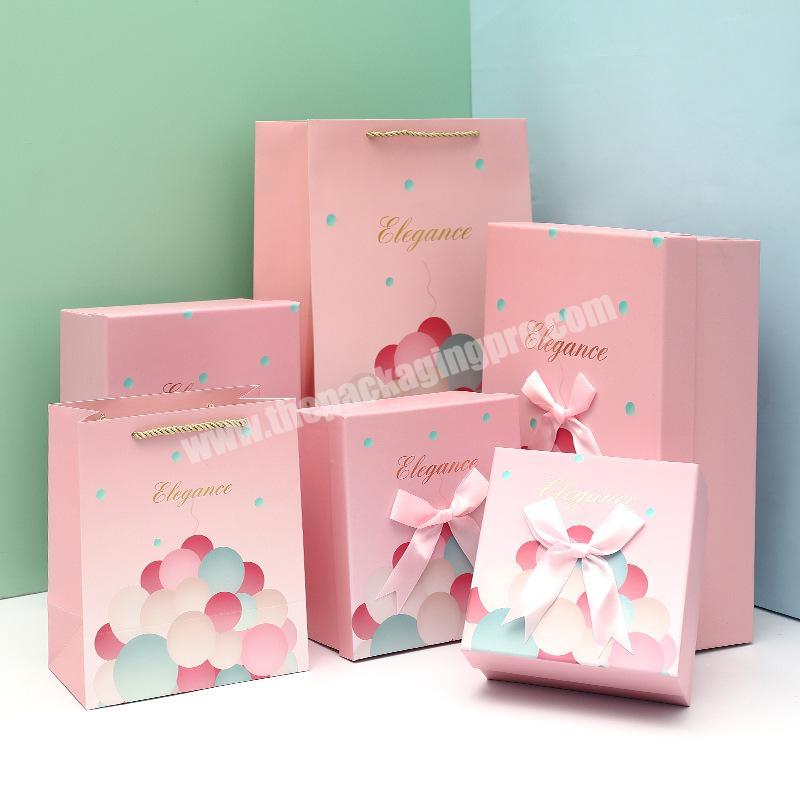 Spot exquisite pink girl heart gift packaging box rectangular large gift box