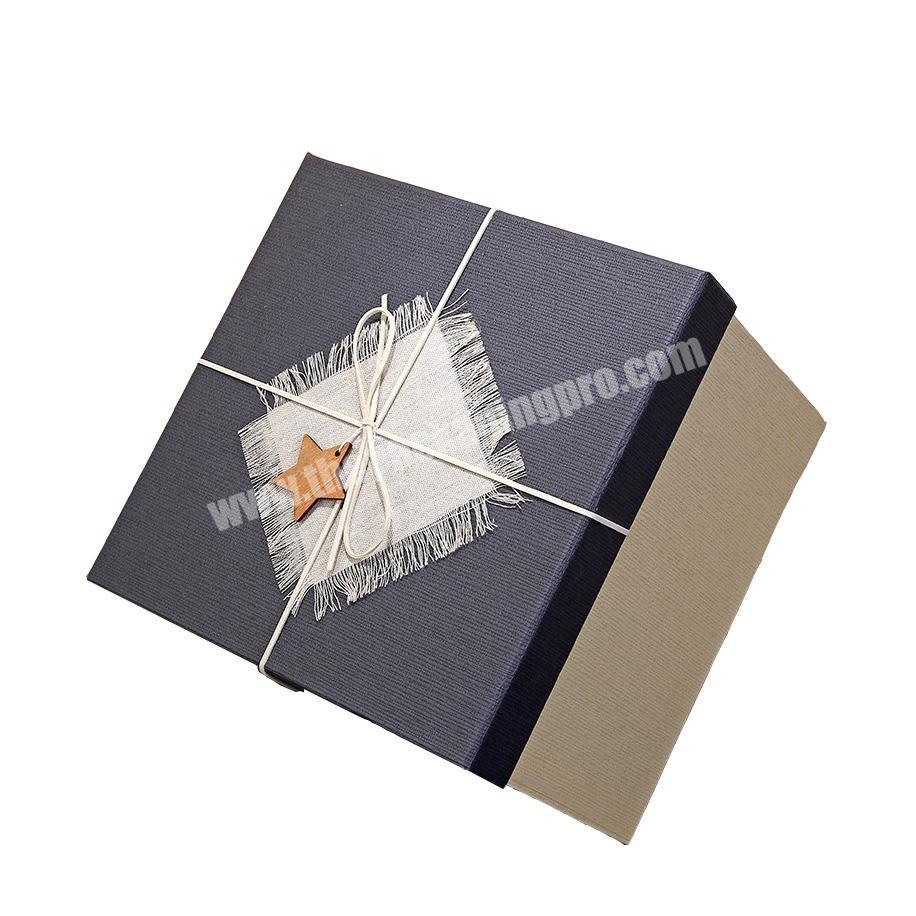 Square Paper Wedding Box Sweet Cake Box With Handle