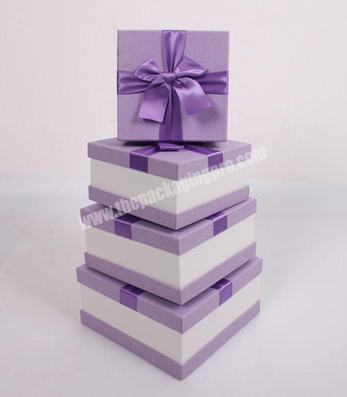 Square Wedding Favor Paper Gift Boxes With Ribbon Design