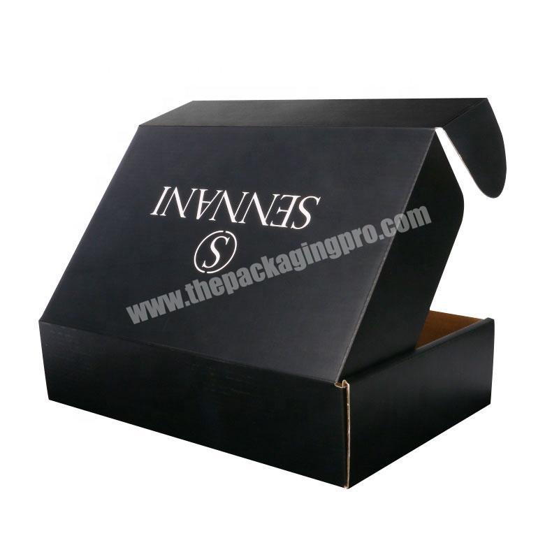 Strong 3ply corrugated paper matte black shipping boxes with white custom logo