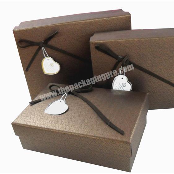 Top seller textured paper gift box with heart bowknot