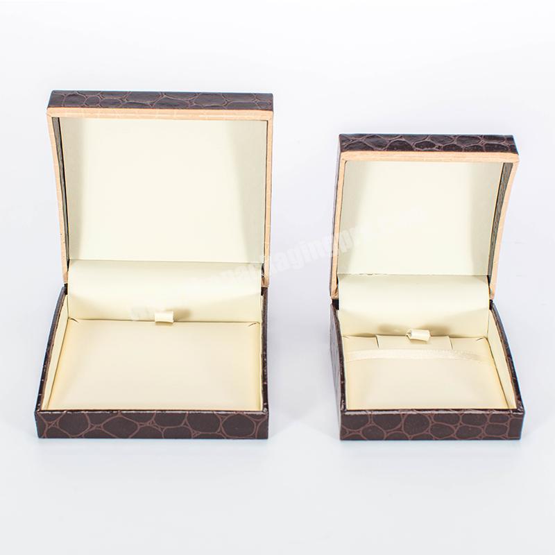 Unique Pendant Stud Organizer Paper Packaging Jewellery Display Box Gift Box Organizer sponge boxes gift