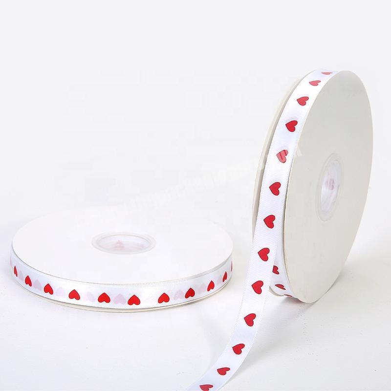 Wholesale 38 inch 1cm White 100% Polyester Satin Ribbon Packing Gift With Red Heart Custom Ribbon With Logo