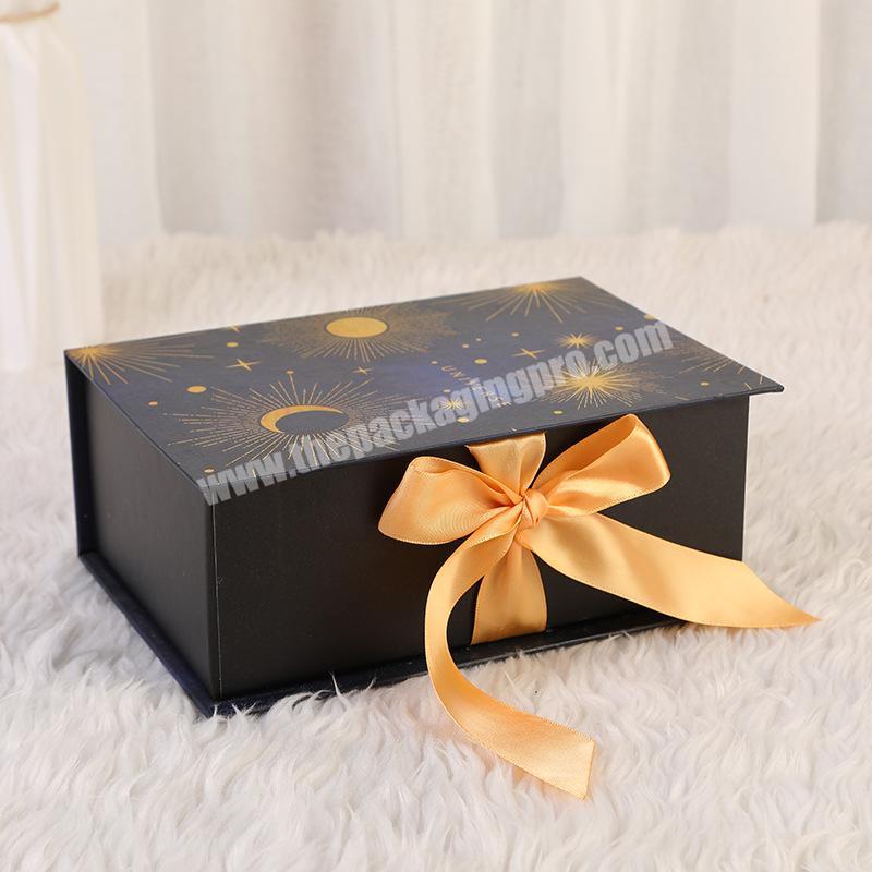 Wholesale Cheap Price Large Packing Cardboard Yellow Ribbon Sweet Packing Box With Customized Logo Printed