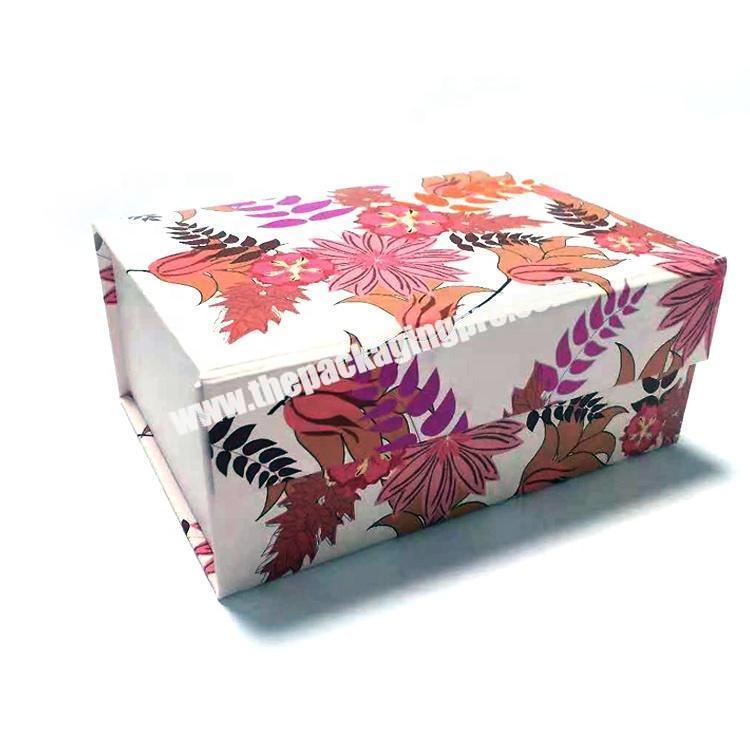 Wholesale Custom Cardboard Paper Packaging Magnetic Closure Gift Folding Box