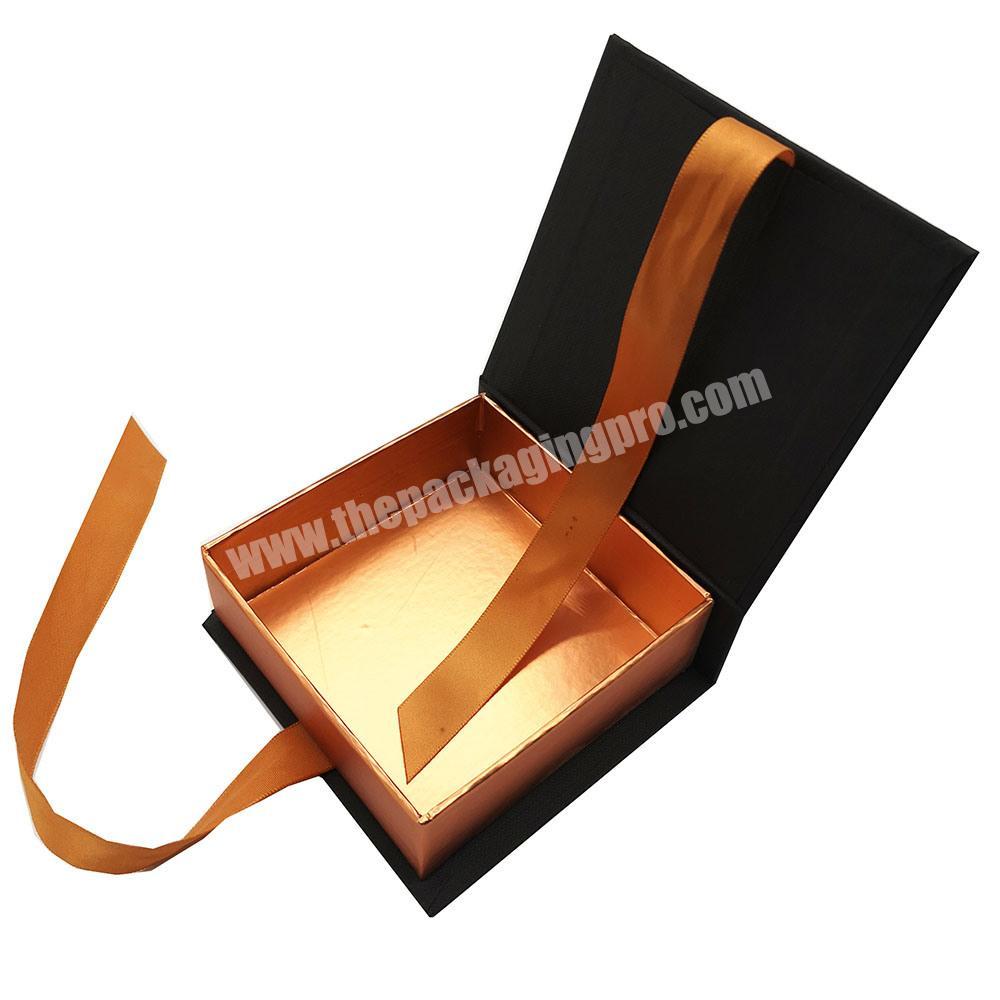 Wholesale Custom Fancy Paper Cardboard Gift Packaging Box With Ribbon