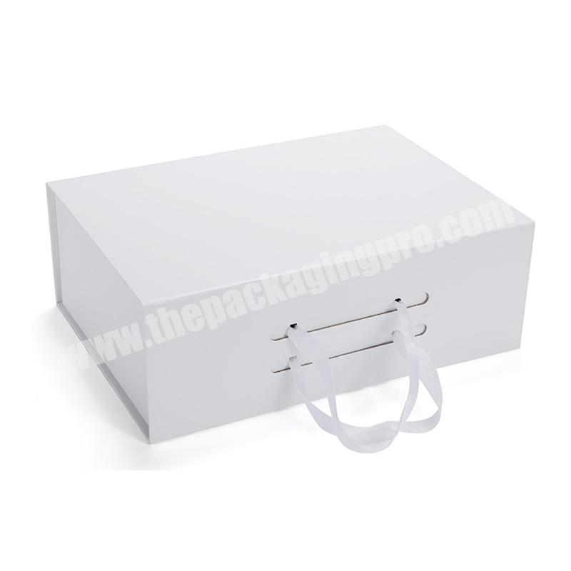 Wholesale custom logo luxury empty cardboard packaging magnetic gift box white with ribbon handles