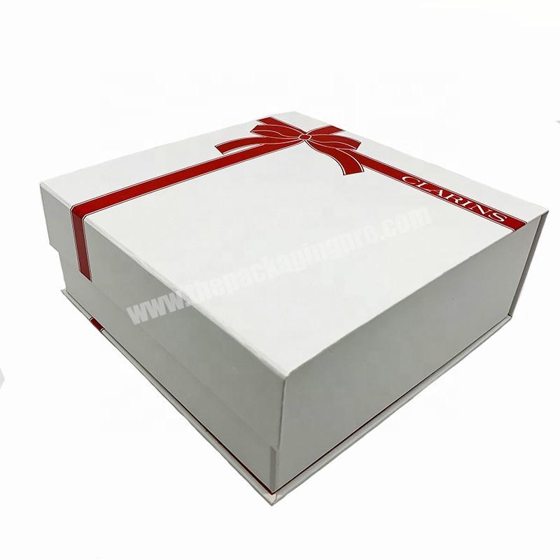 Wholesale Custom Logo New Product Easy Folding White Magnetic Paper Packaging Gift Box