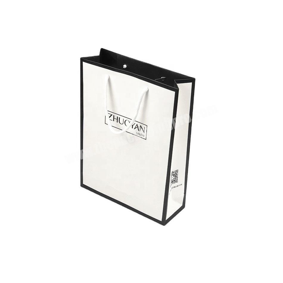 Wholesale Custom Logo Simple White Paper Packaging Gift Paper Bag For Garment