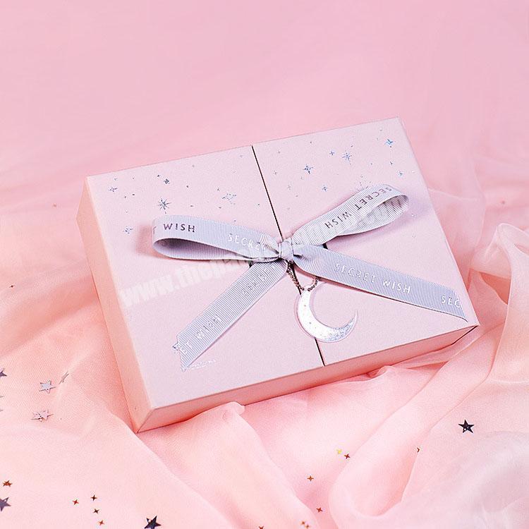 Wholesale custom luxury cosmetics perfume  pink lovely gift square white cardboard box with bags set
