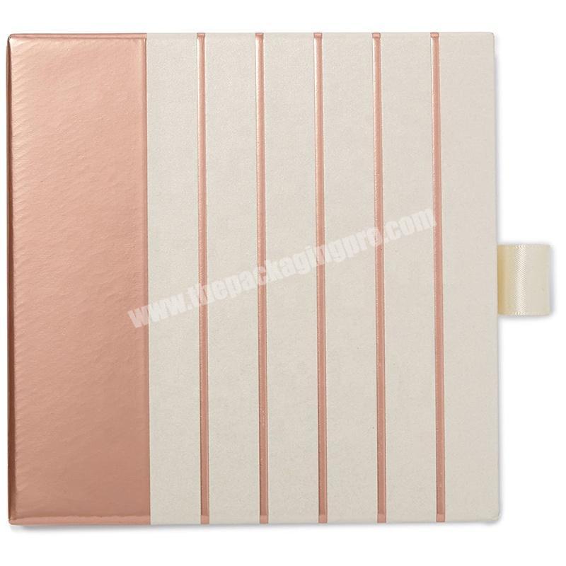 Wholesale Custom Luxury Large Magnet Flat Pack Rigid Foldable Cardboard Paper Gift Packaging Box