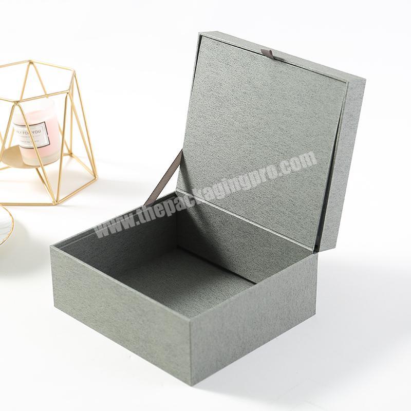 Wholesale custom magnetic folding luxury cosmetic packing cosmetic box for christmas