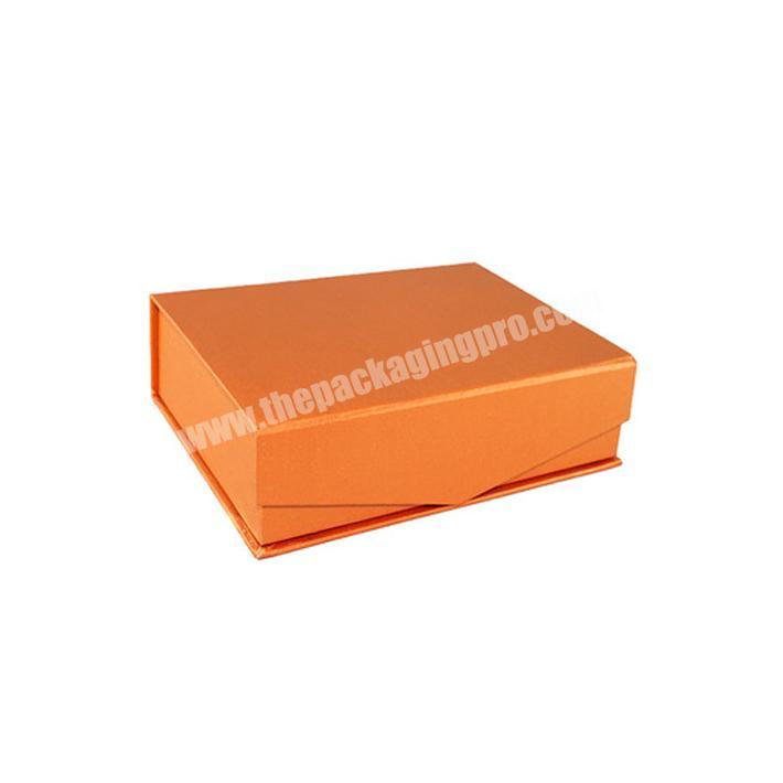 Wholesale custom packaging foldable magnetic paper gift box