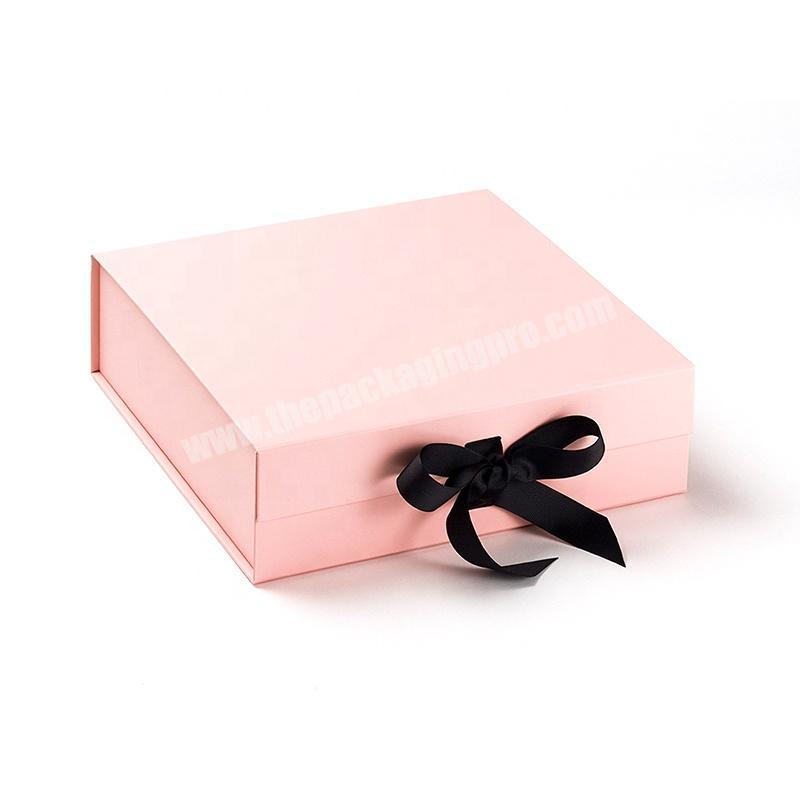 Wholesale custom paper magnetic packaging gift box with bow