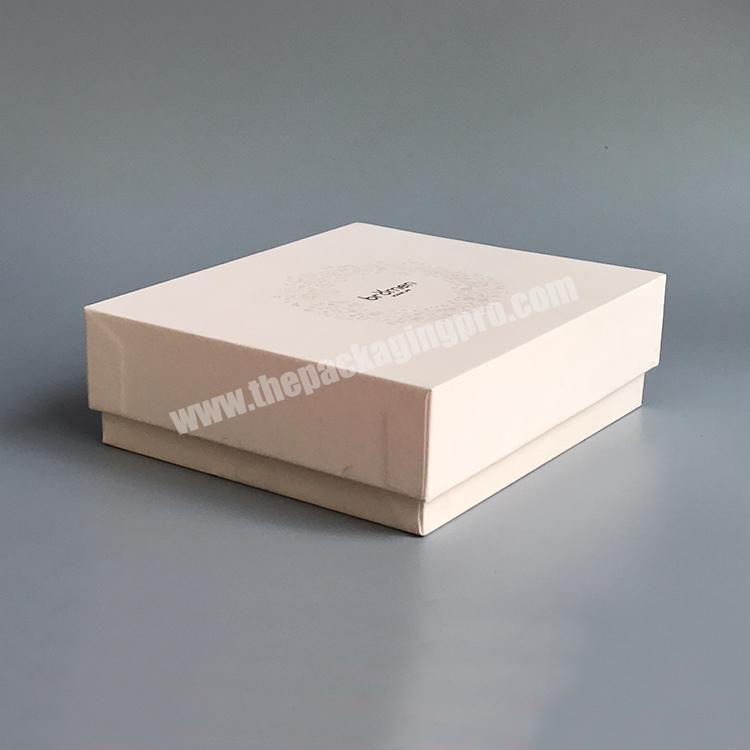 Wholesale Custom Printed Cute Recyclable Cardboard Paper Gift Packaging Boxes