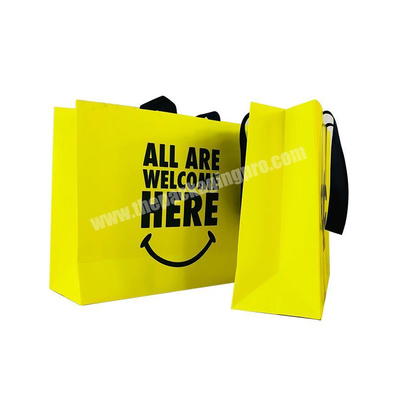 Wholesale Custom Printed Your Own Logo Recyclable yellow Brown Kraft Gift Craft Shopping Paper Bag With Ribbon Handles