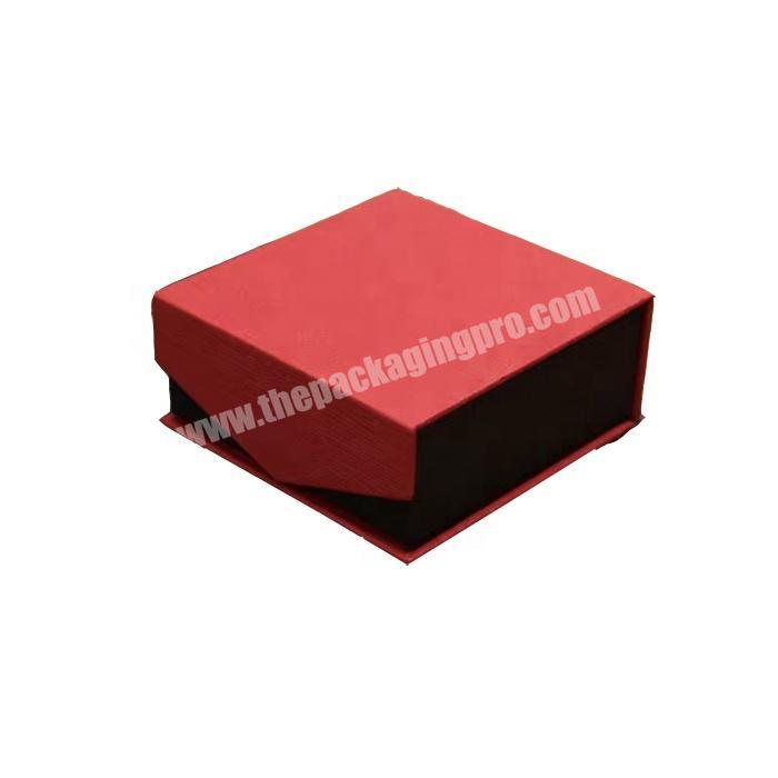 Wholesale elegant paper box matt laminate gift boxes with magnetic lid
