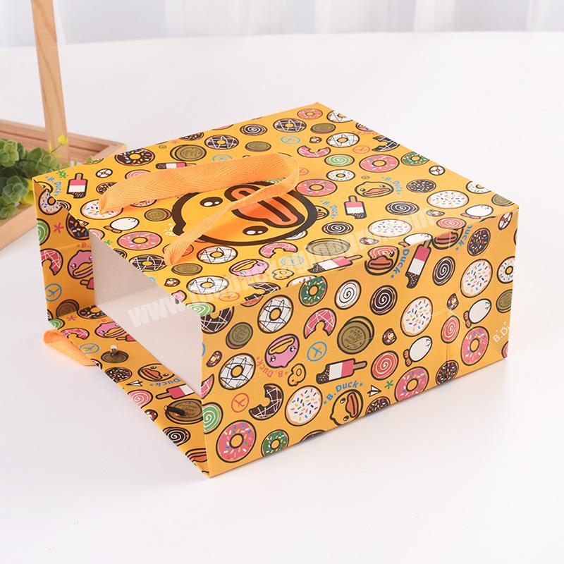 Wholesale Foldable Yellow Cute Cardboard Shopping Gift Bag for Clothes  Cosmetics