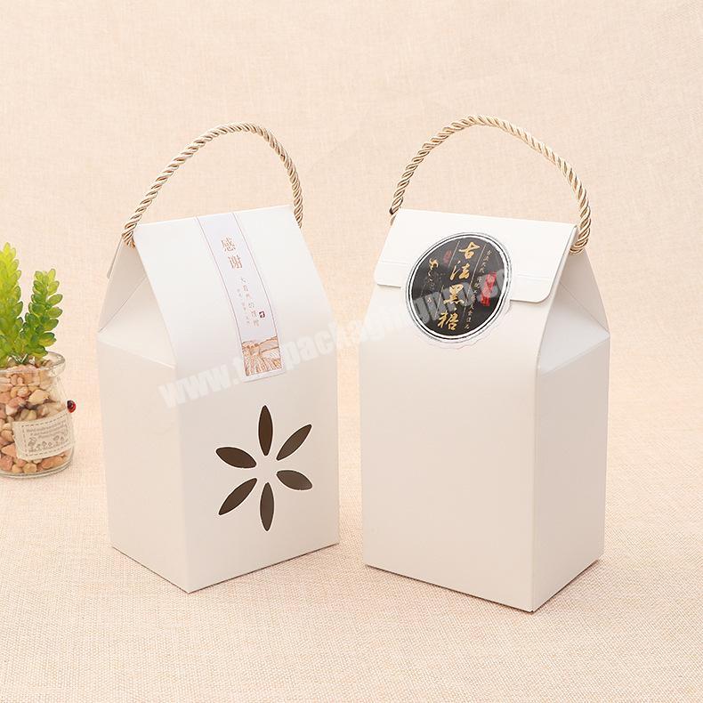Wholesale High Quality Portable Small White Kraft Paper Window Candy Chocolate Tea Gift Packing Box with Rope Handles
