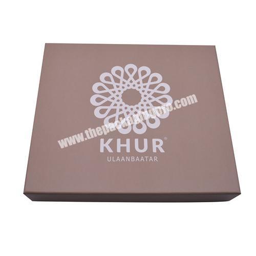 Wholesale Luxury Custom Logo Printed Cardboard Box Lid And Base Gift Box For Clothes Men Belt Packaging