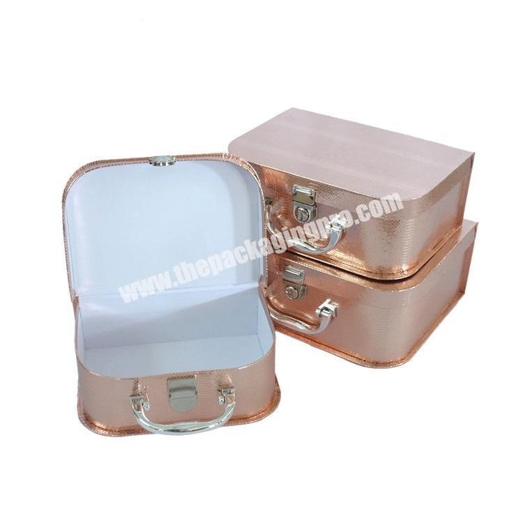 Wholesale Luxury Folding Paper Box Gold Paper Suitcase With Handles Graceful Gift Paper Box With Metal Lock