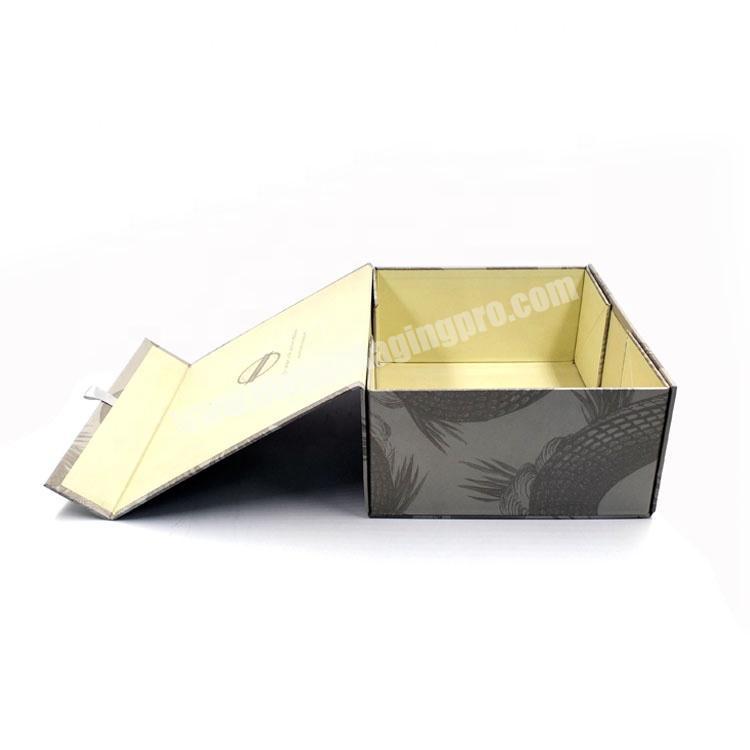 Wholesale Luxury Recyclable Cardboard Paper Packaging Apparel Clothing Gift Box