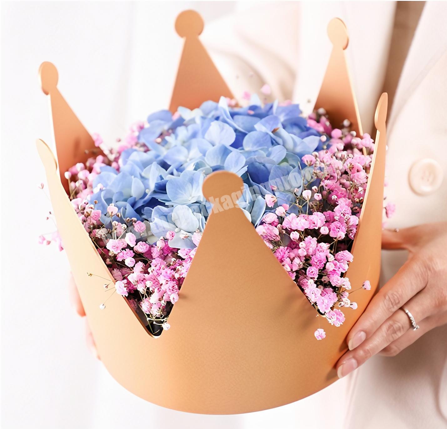 Wholesale Luxury Waterproof Crown Shape Flower Box Sweet Wedding Favor Candy Chocolate Packaging Gift Box