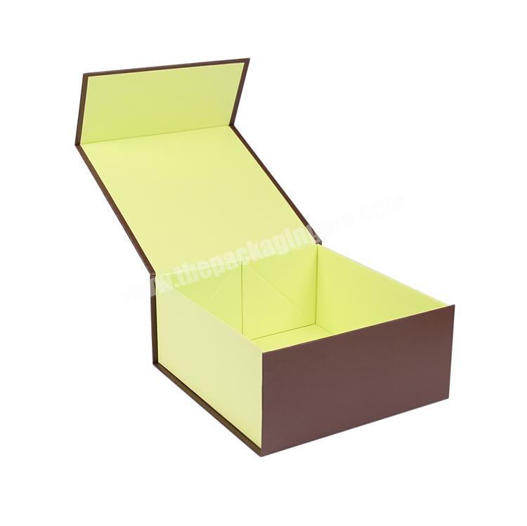 Wholesale package folding brown paper gift box magnetic