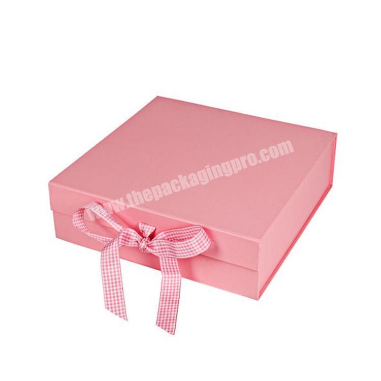 Wholesale Pink Underwear Packaging Gift Box with Ribbon