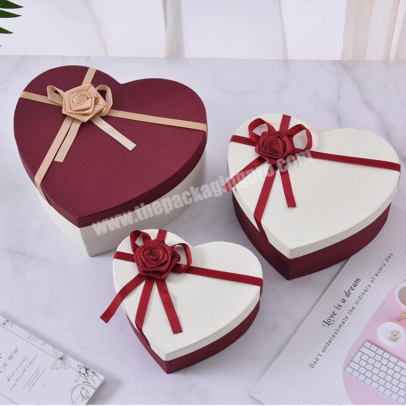 Wholesale rigid paper gift heart shape flower packaging box set
