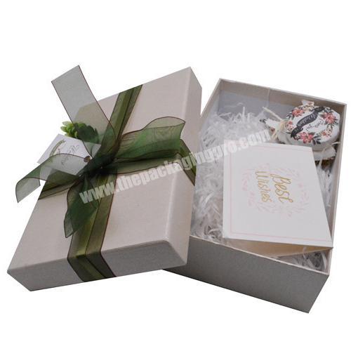 Wholesale Subscription Candy box Wedding Gifts  for Guests Packaging Paper Box Design Bride Groom with Flower