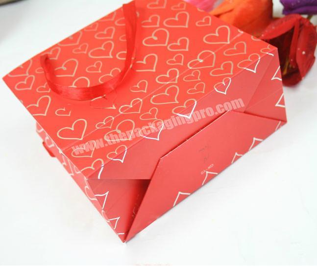 Wholesale Wedding Gift Paper Bag With Matt Lamination Red Color Handles Bags