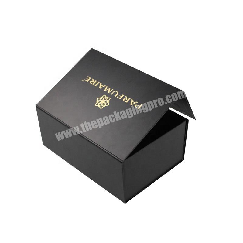 2020 New Custom Folding Rigid Packing Box Gold Foil LOGO Large Size Black Magnetic Gift Box