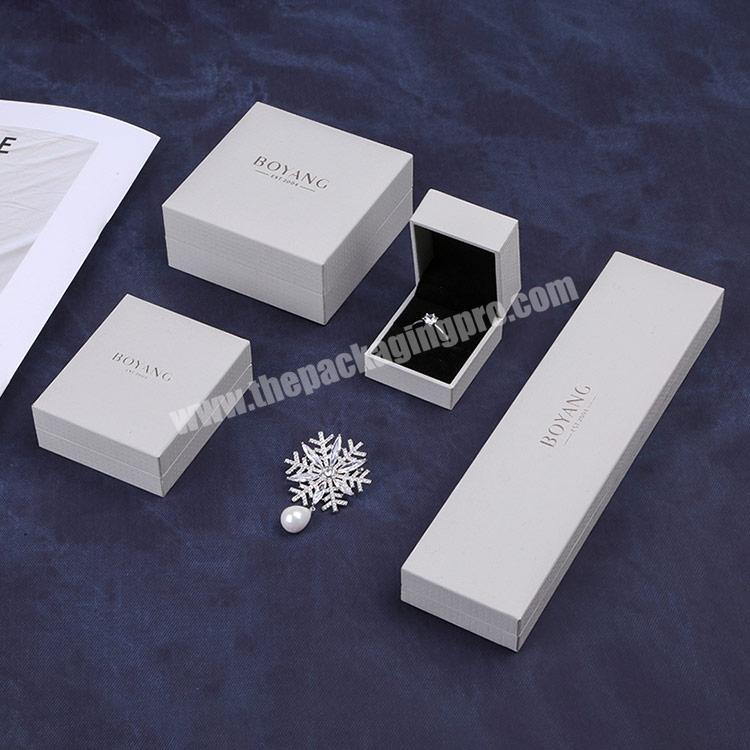Boyang Custom Logo Luxury White Cardboard Paper Bracelet Necklace Ring Jewelry Packaging Box
