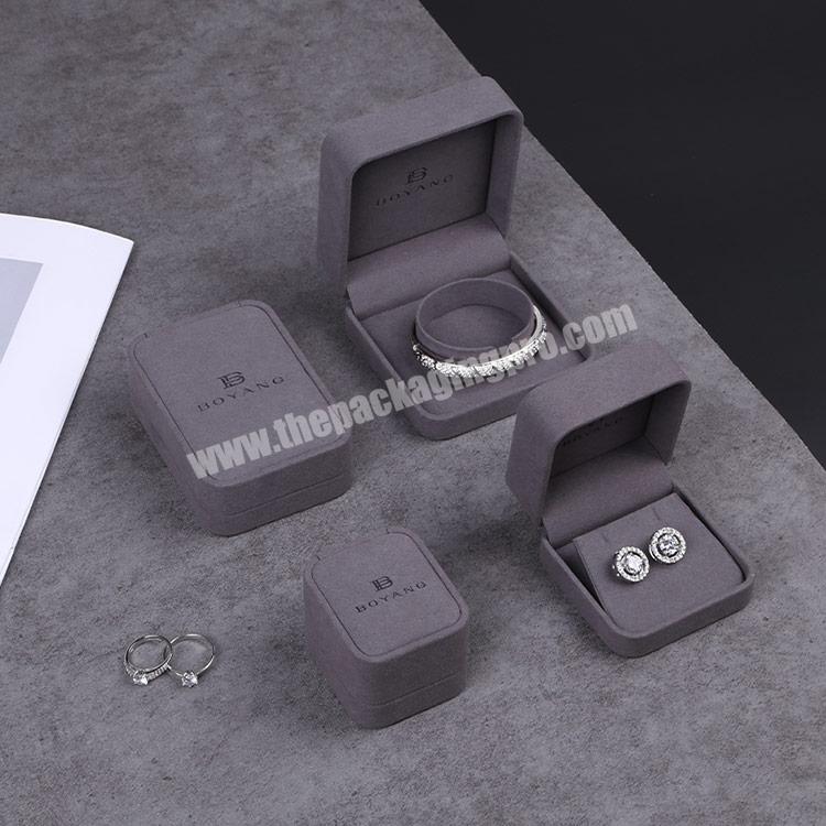 Boyang New Arrival Custom Luxury Round Corner Gift Suede Velvet Jewelry Packaging Box