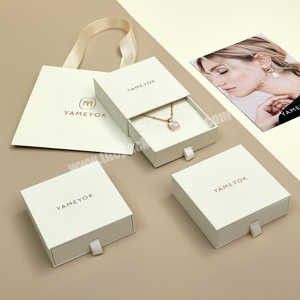 Custom Eco Beige Bracelet Necklace Earring Ring Packaging Jewelry Sliding Drawer Box