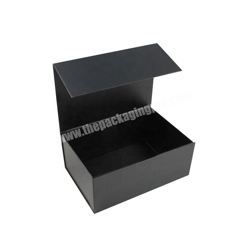 Custom Foldable Magnetic Black Gift Box
