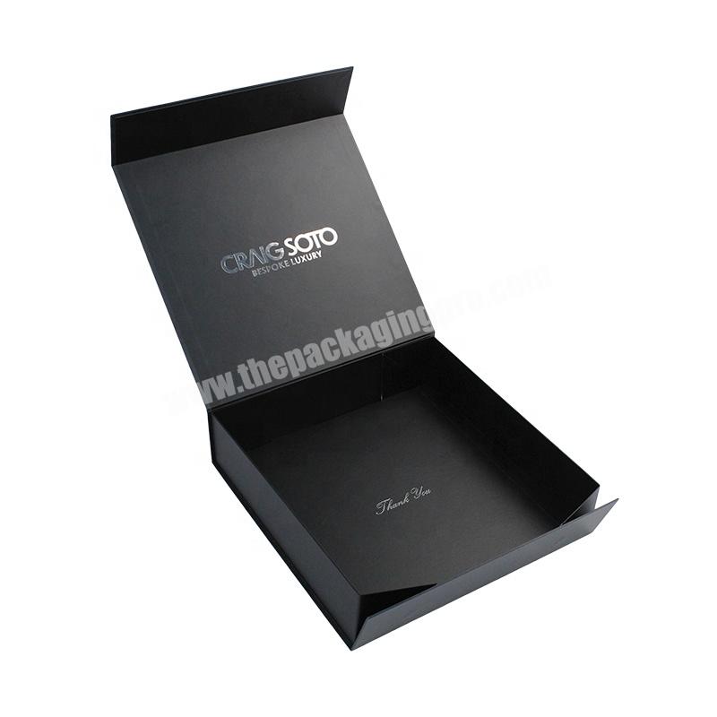 Custom Logo Black Embossing Folding Recycled Paper Gift Packaging Collapsible Box With Magnetic Closure
