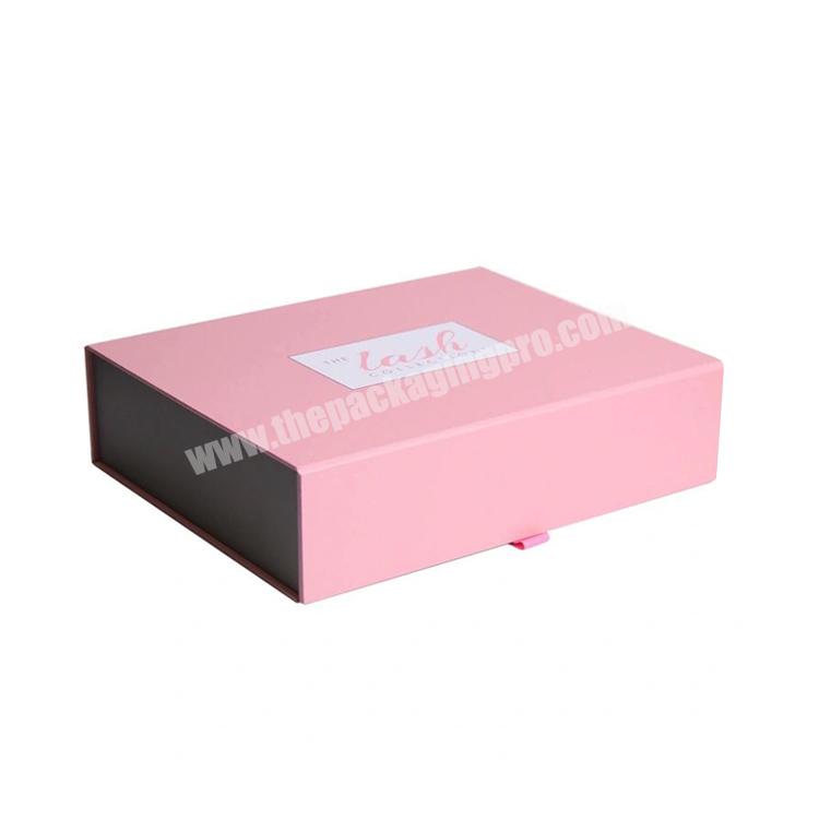 Custom Logo Printed Art Paper Pink Makeup Cosmetic Eyelash Packaging Folding Box With Magnet