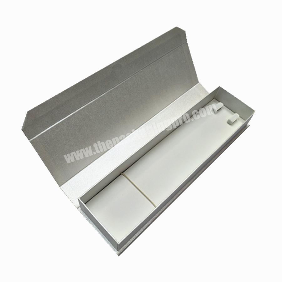 Custom Logo Printed Eco-friendly Cardboard Flip-open Magnetic Long Bracelet Box