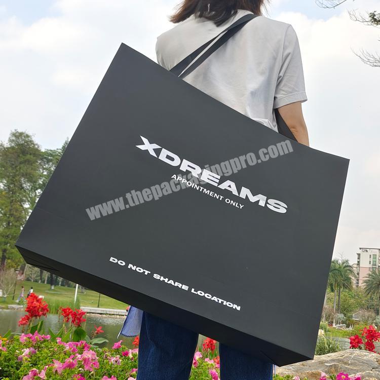 Custom Luxury Gift Garment big large black Paper Shopping Bags With Logo Print