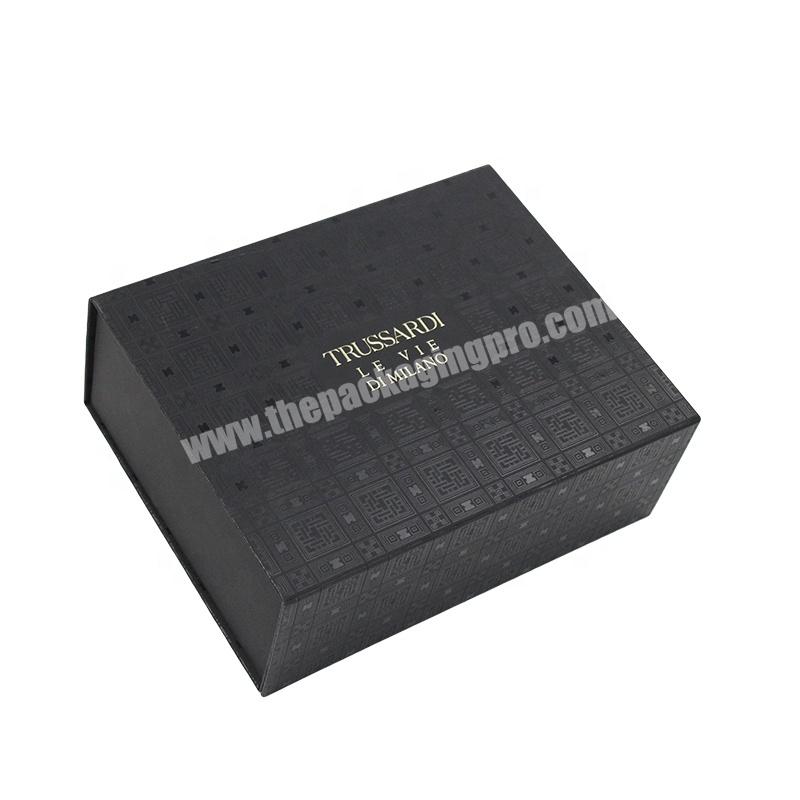 Custom Luxury Paper  Magnet Box With Spot UV Gift Box