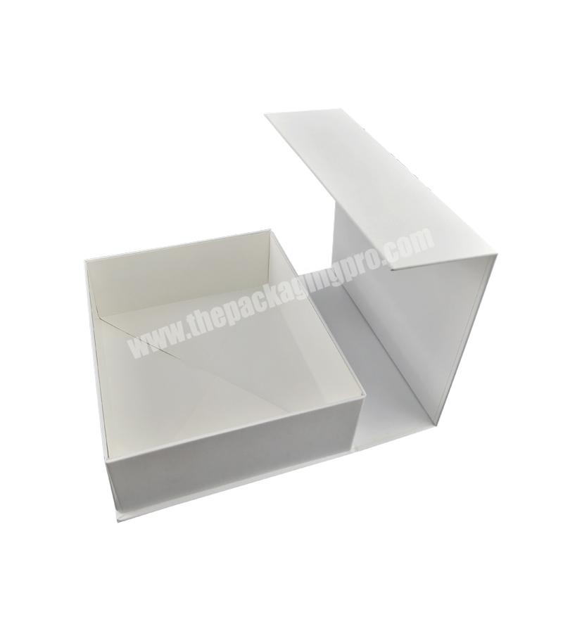 Custom Paperboard Magnetic White Collapsible Gift Boxes