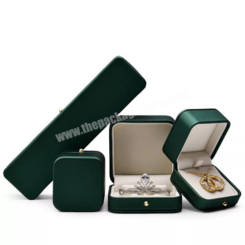 Custom jewelry packaging box velvet Bracelet Earring Necklace Ring box jewelry display