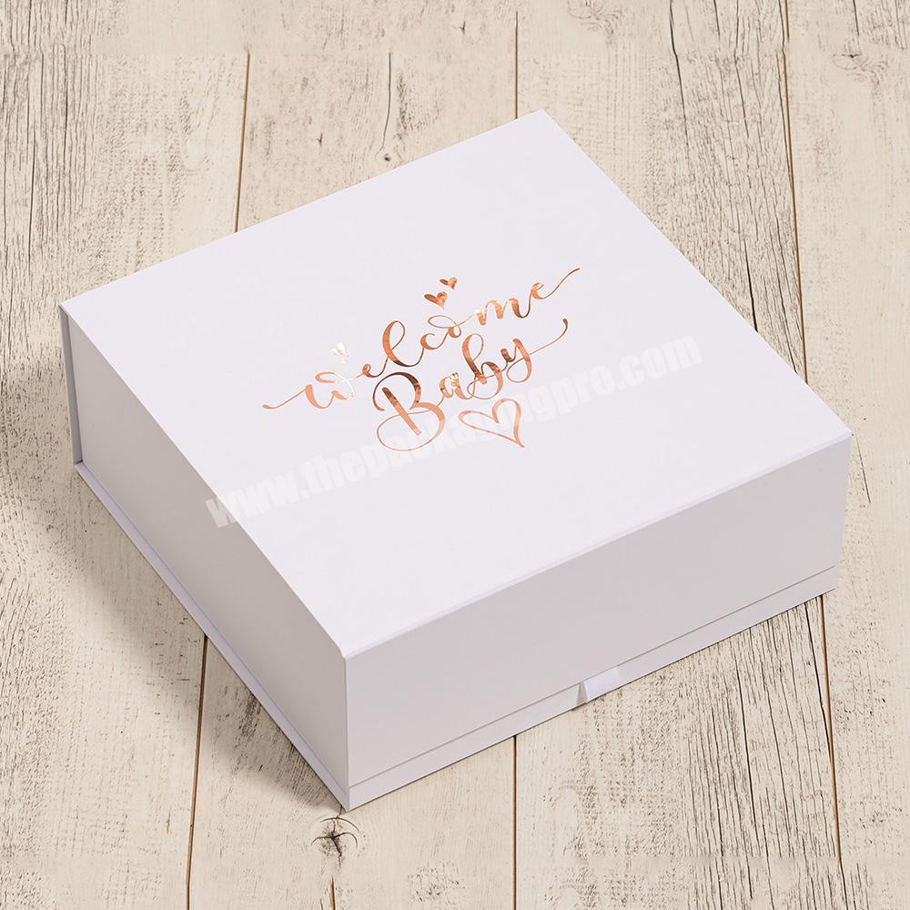 Customised Logo A5 White Packaging Folding Magnetic Present Gift Boxes For Wedding Bridesmaid